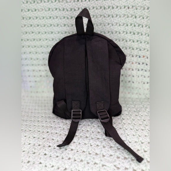 Mini Black Backpack: Alien - Picture 3 of 4